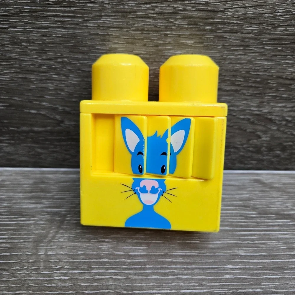 Mega Bloks Animal Face Flip Block Toy Preschool Unisex Yellow Vintage Tested
